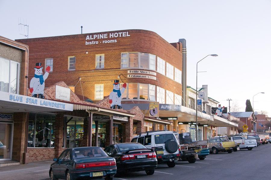 The Alpine Hotel Cooma Exterior photo
